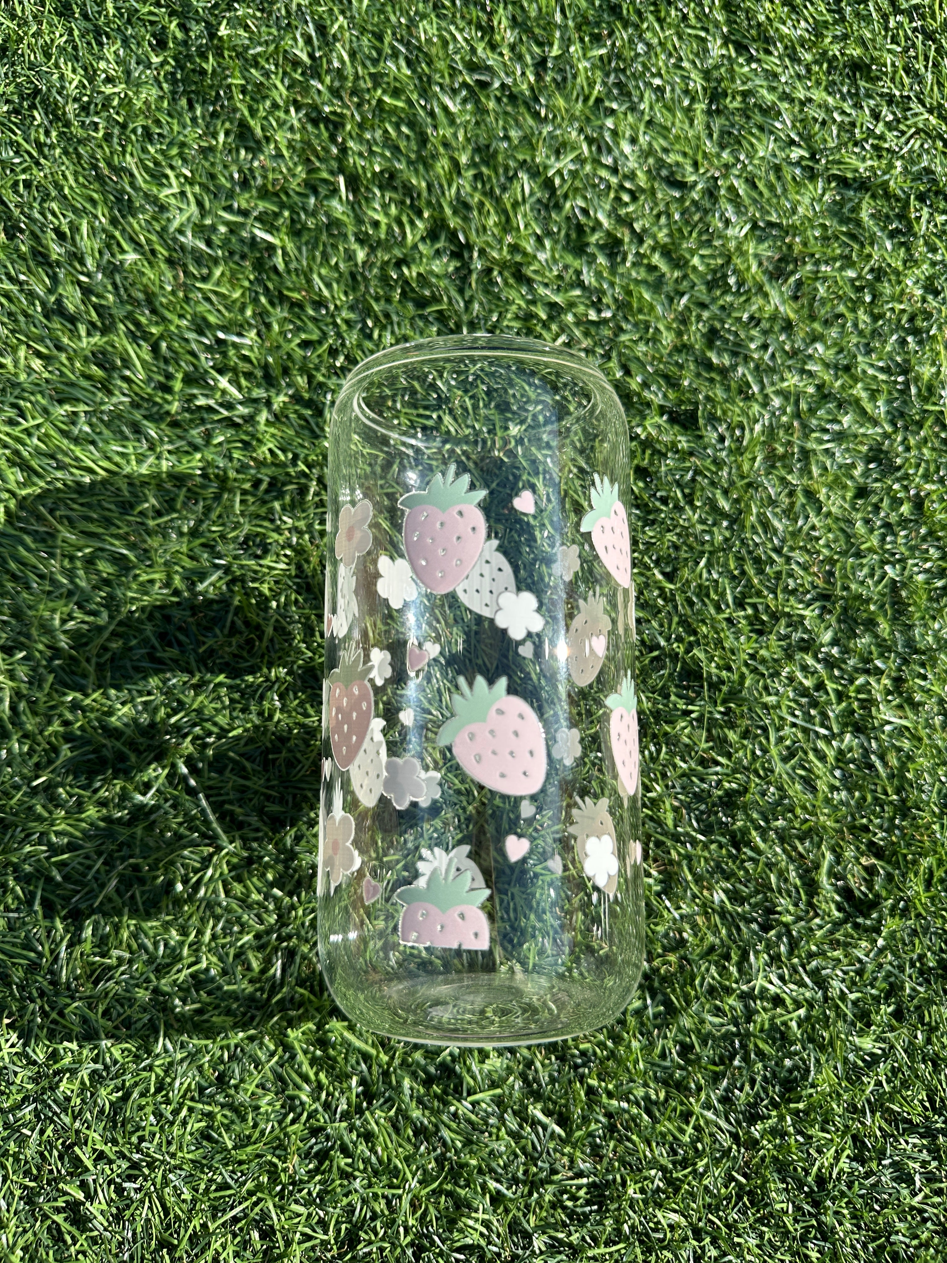 PASTEL STRAWBERRIES - 16OZ ICED COFFEE GLASS CAN